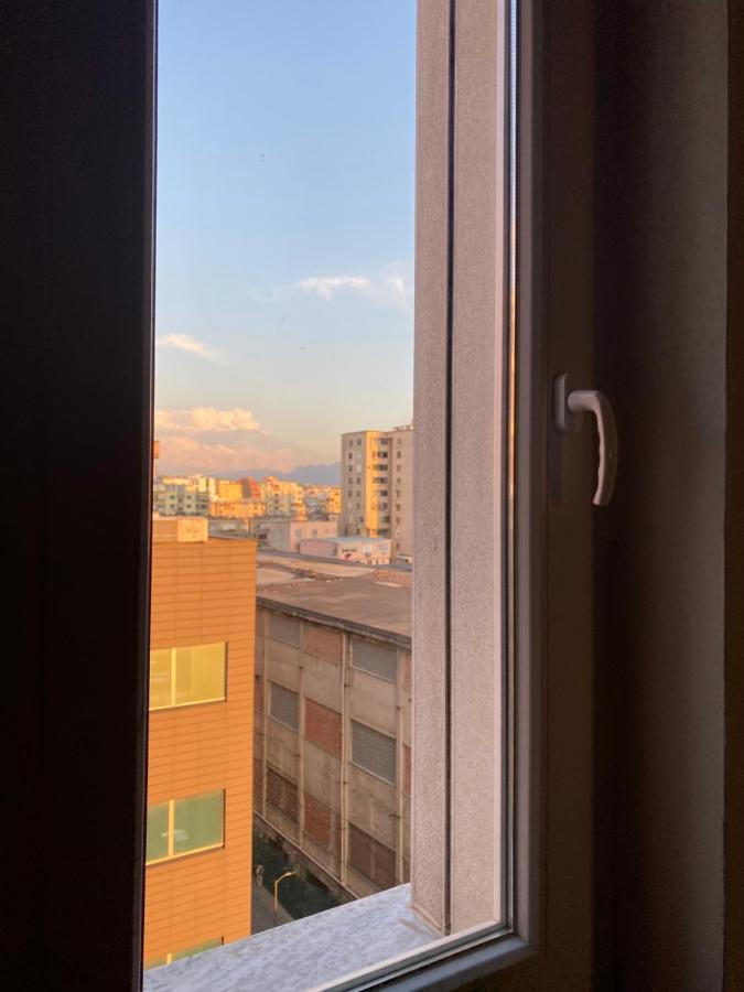 Ambassador Tirana Apartment Buitenkant foto