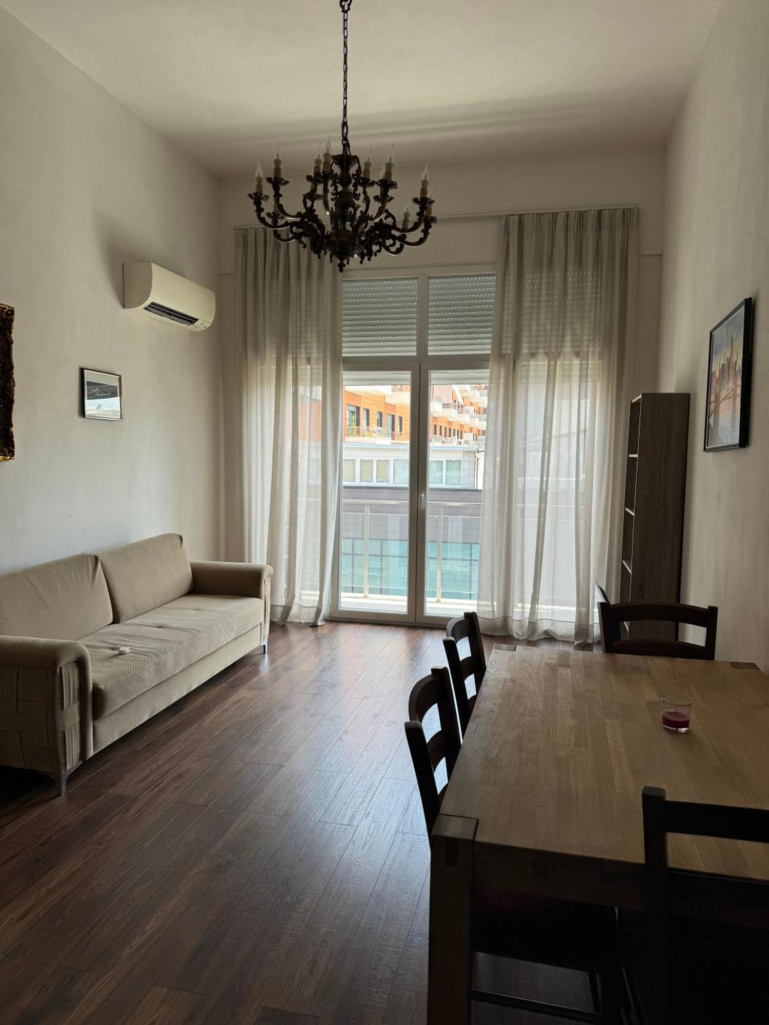 Ambassador Tirana Apartment Buitenkant foto